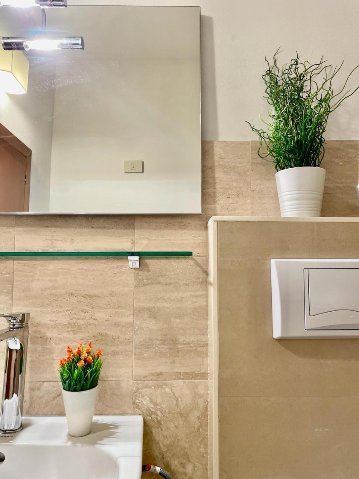 Bnbook Lago Maggiore Studio 2 Dormelletto Dış mekan fotoğraf